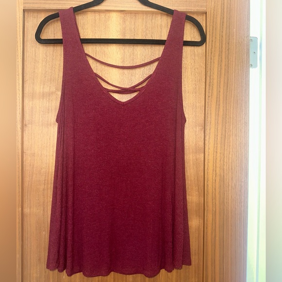 Socialite Tops - ⭐️3 for $12⭐️ Dark Red / Maroon Tank Top Super Soft